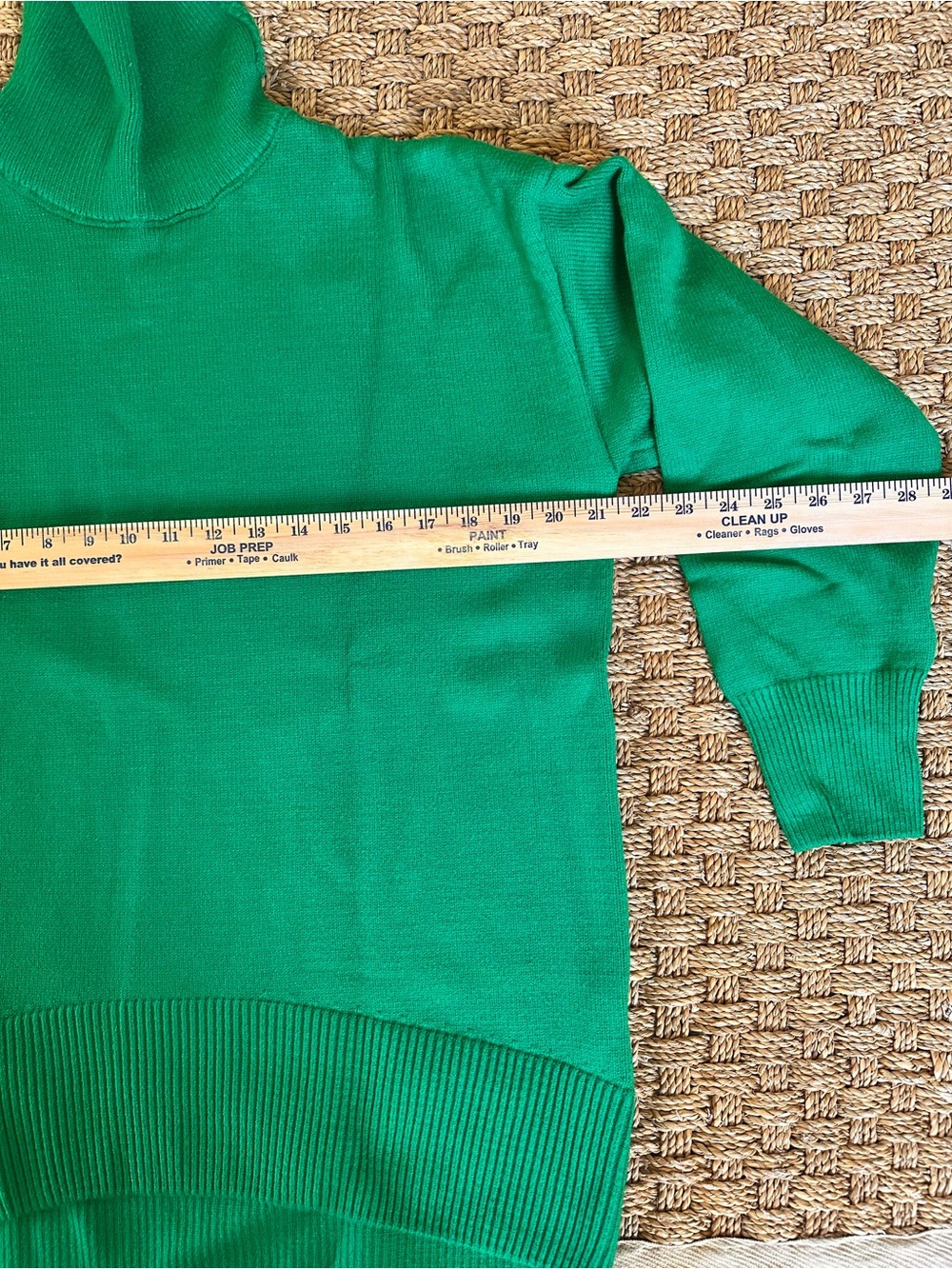 Classic Green Turtleneck Knit Sweater - Women's Cozy Pullover Size Small - Picture 4 of 7